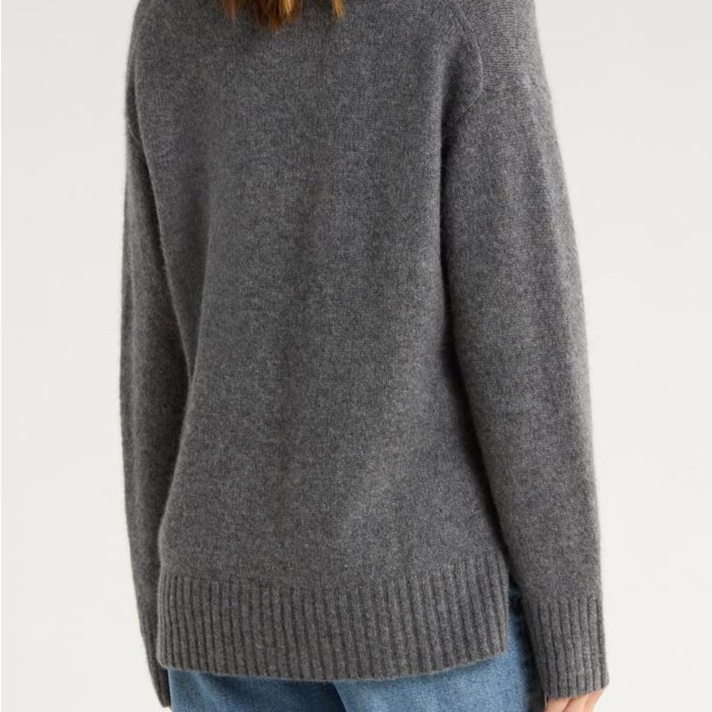 Rails Gisella Charcoal Cashmere Merino Wool Blend V-Neck Sweater 3362 - Picture 2 of 11